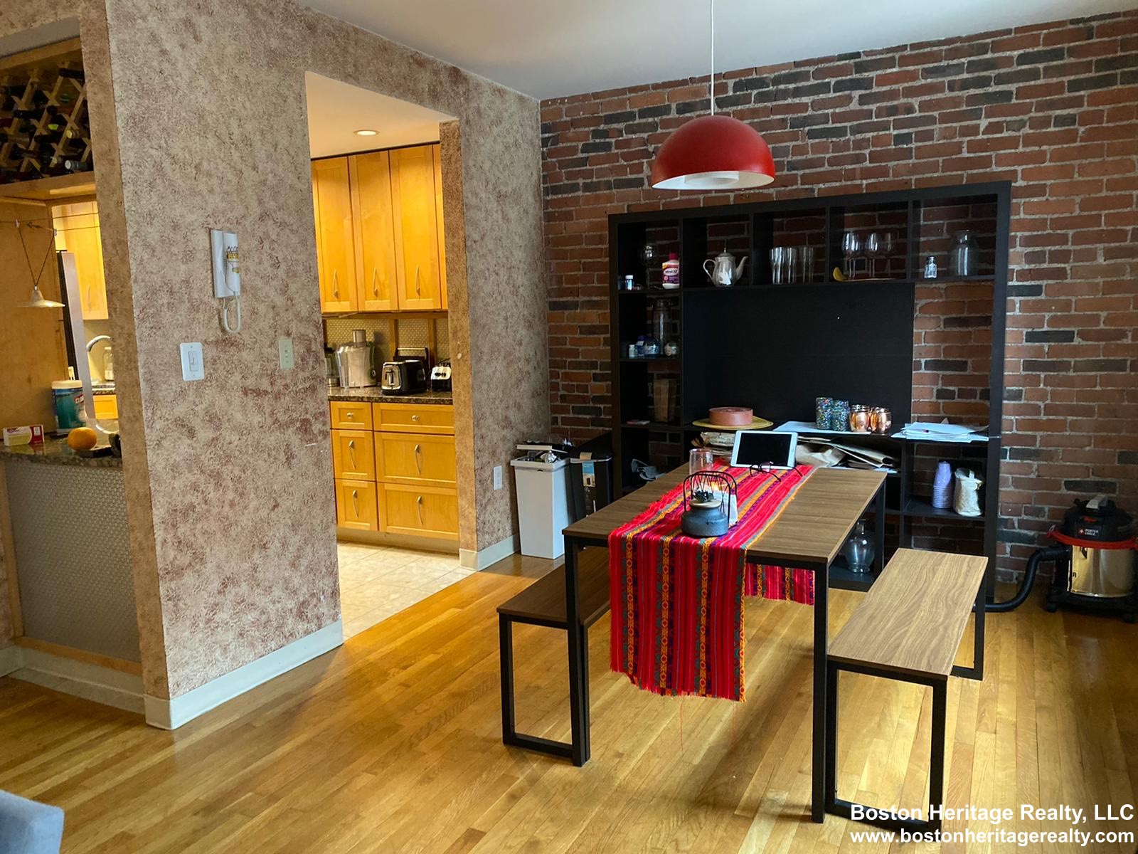 3 bed, 2 bath apartment for rent at 84 Gainsborough St Unit 103W, Fenway — photo 4 of 18