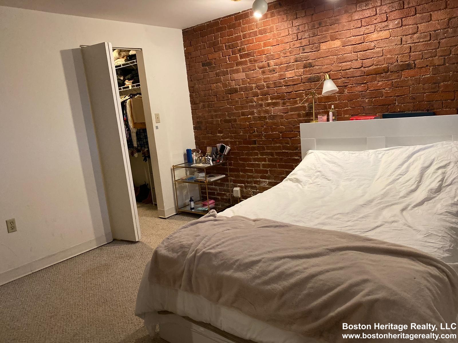 3 bed, 2 bath apartment for rent at 84 Gainsborough St Unit 103W, Fenway — photo 7 of 18