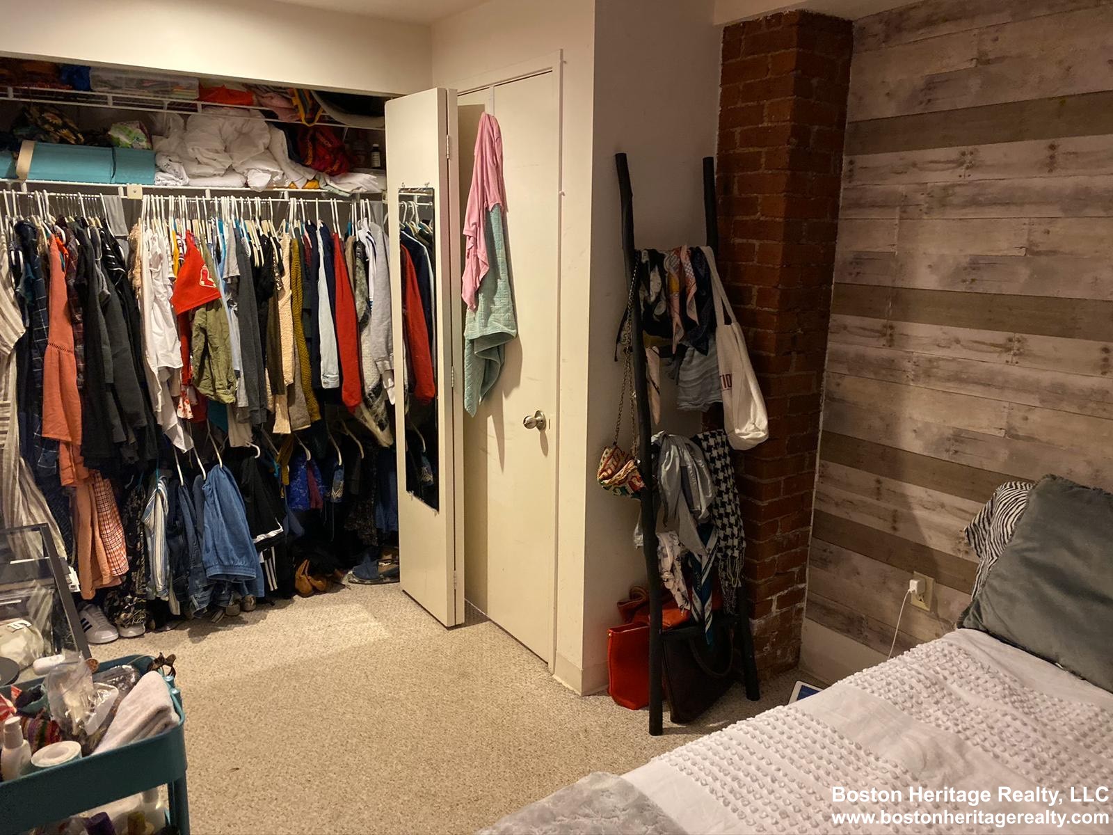 3 bed, 2 bath apartment for rent at 84 Gainsborough St Unit 103W, Fenway — photo 9 of 18