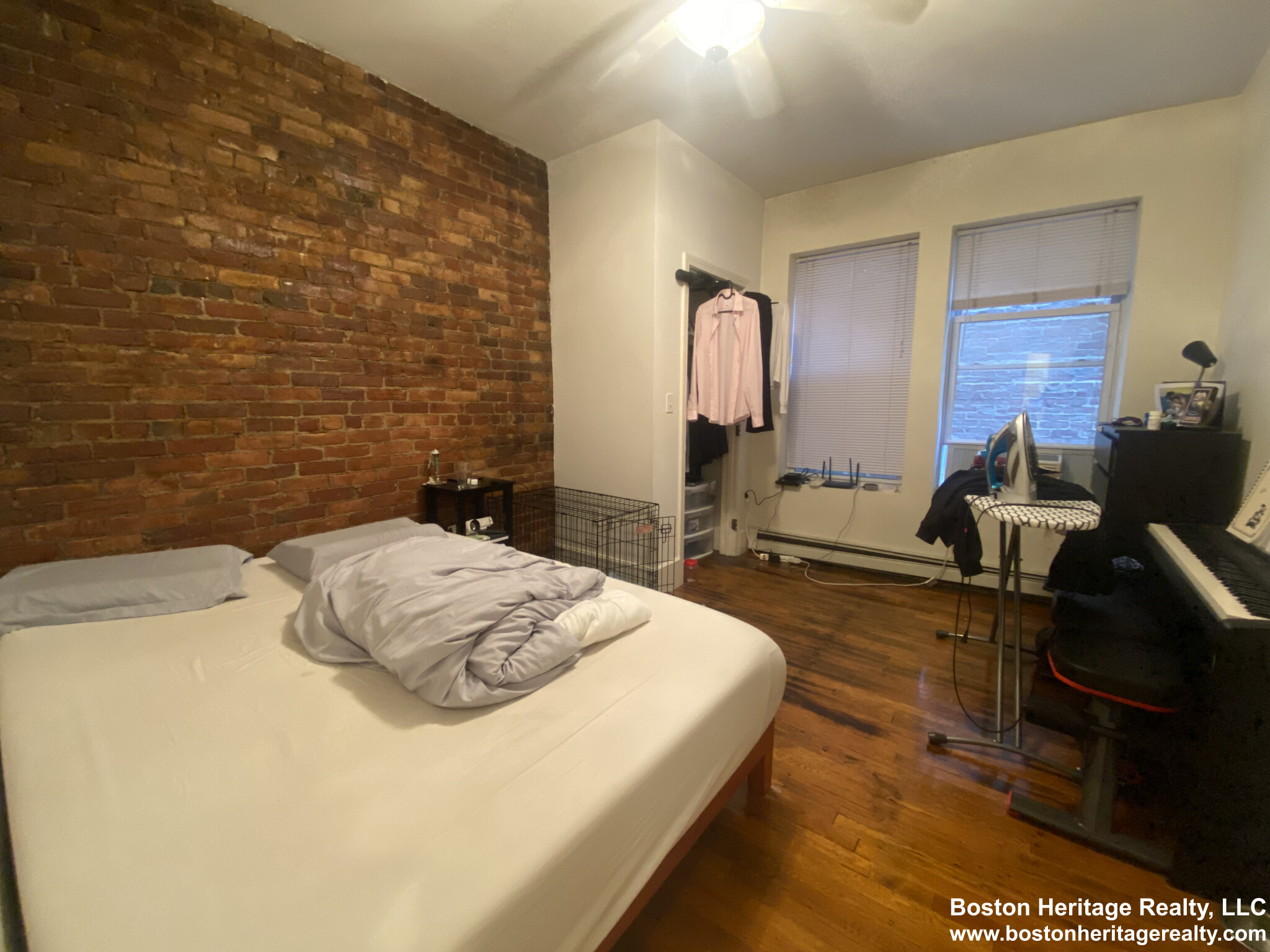 3 bed, 1 bath apartment for rent at 1675 Washington St Unit 3, South End — photo 6 of 8