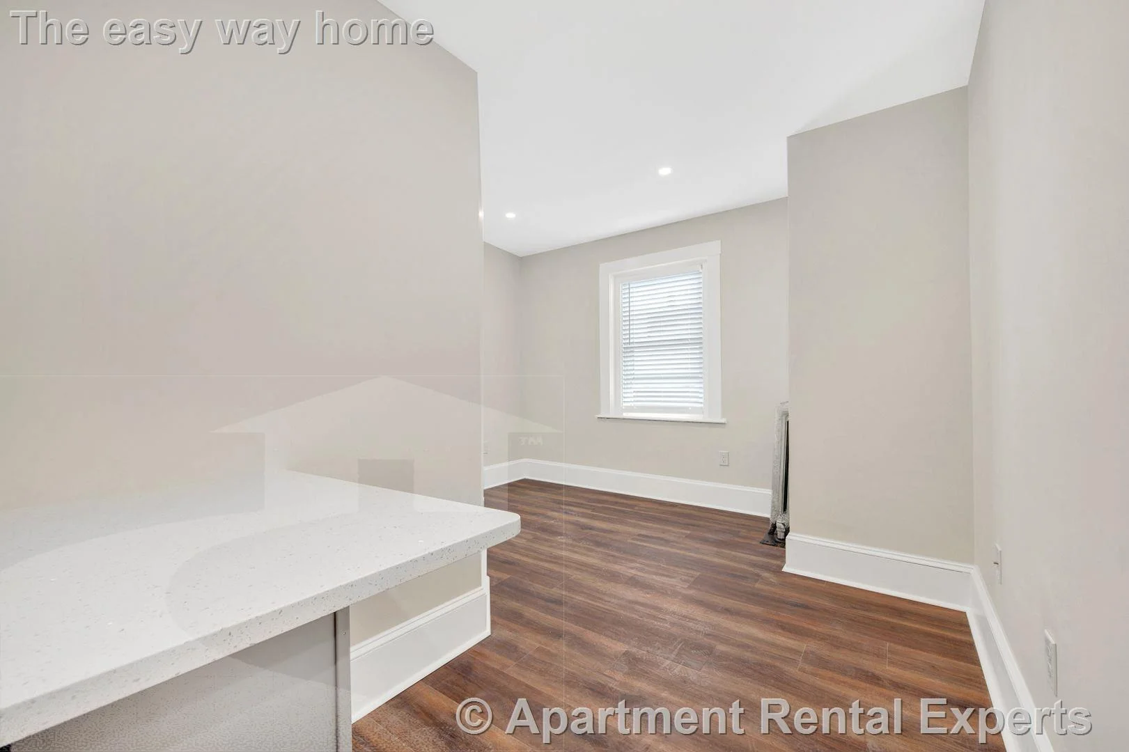 105 School St, Roxbury
