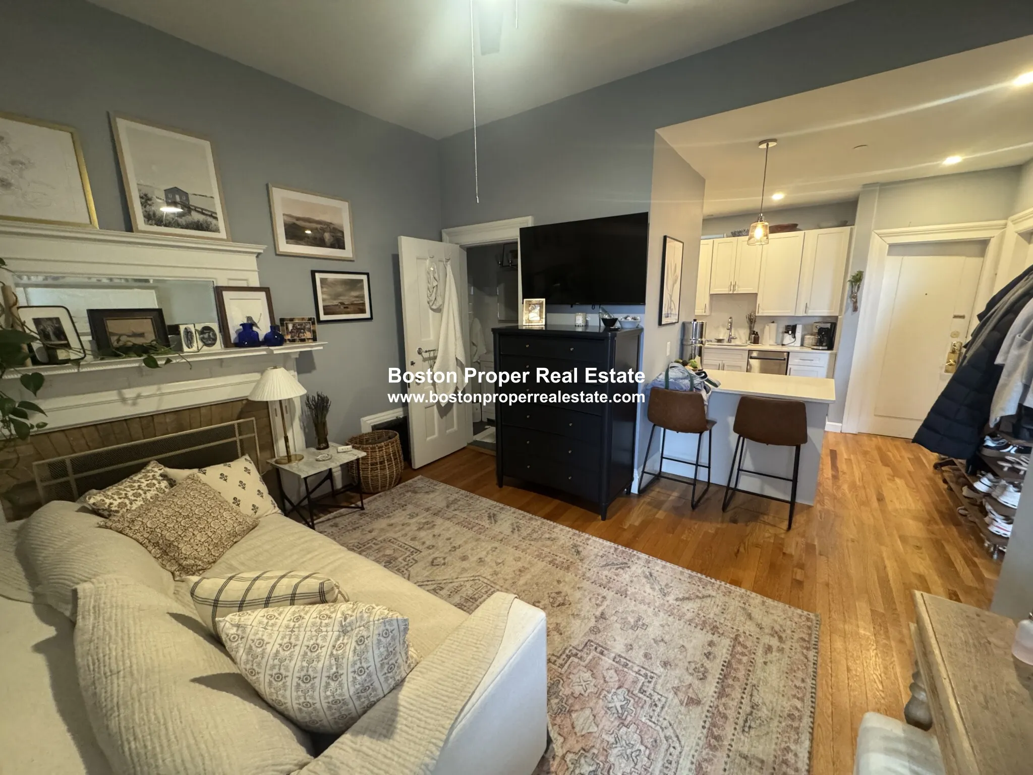 464 Beacon St, Back Bay