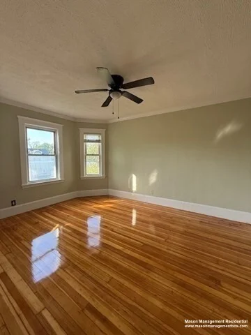 4412 Washington St, Roslindale