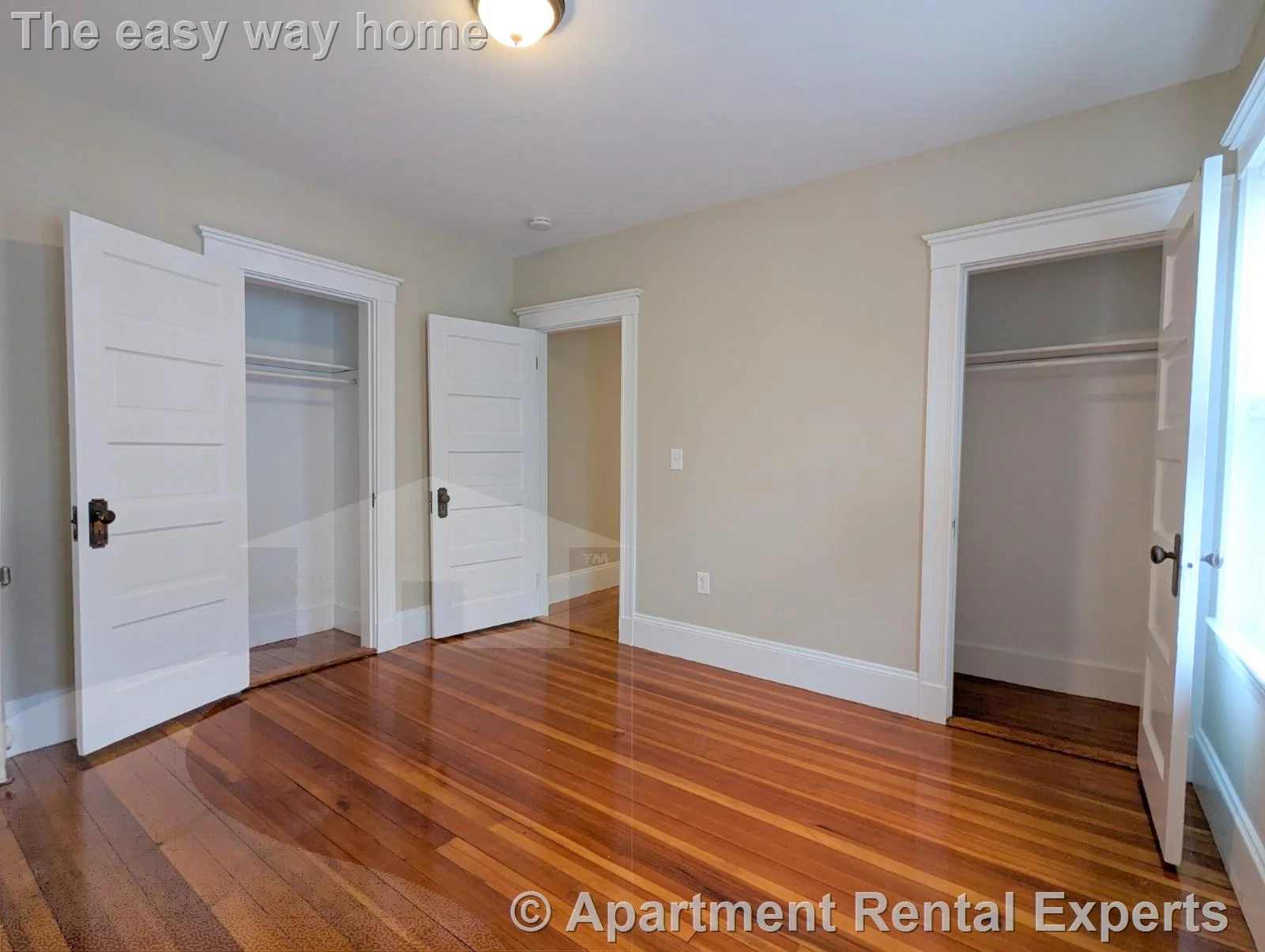 35 Trowbridge St, East Arlington