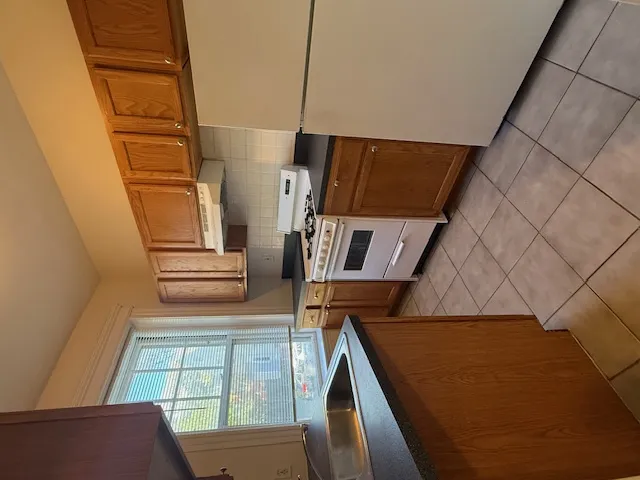 37 Wendell St, Baldwin