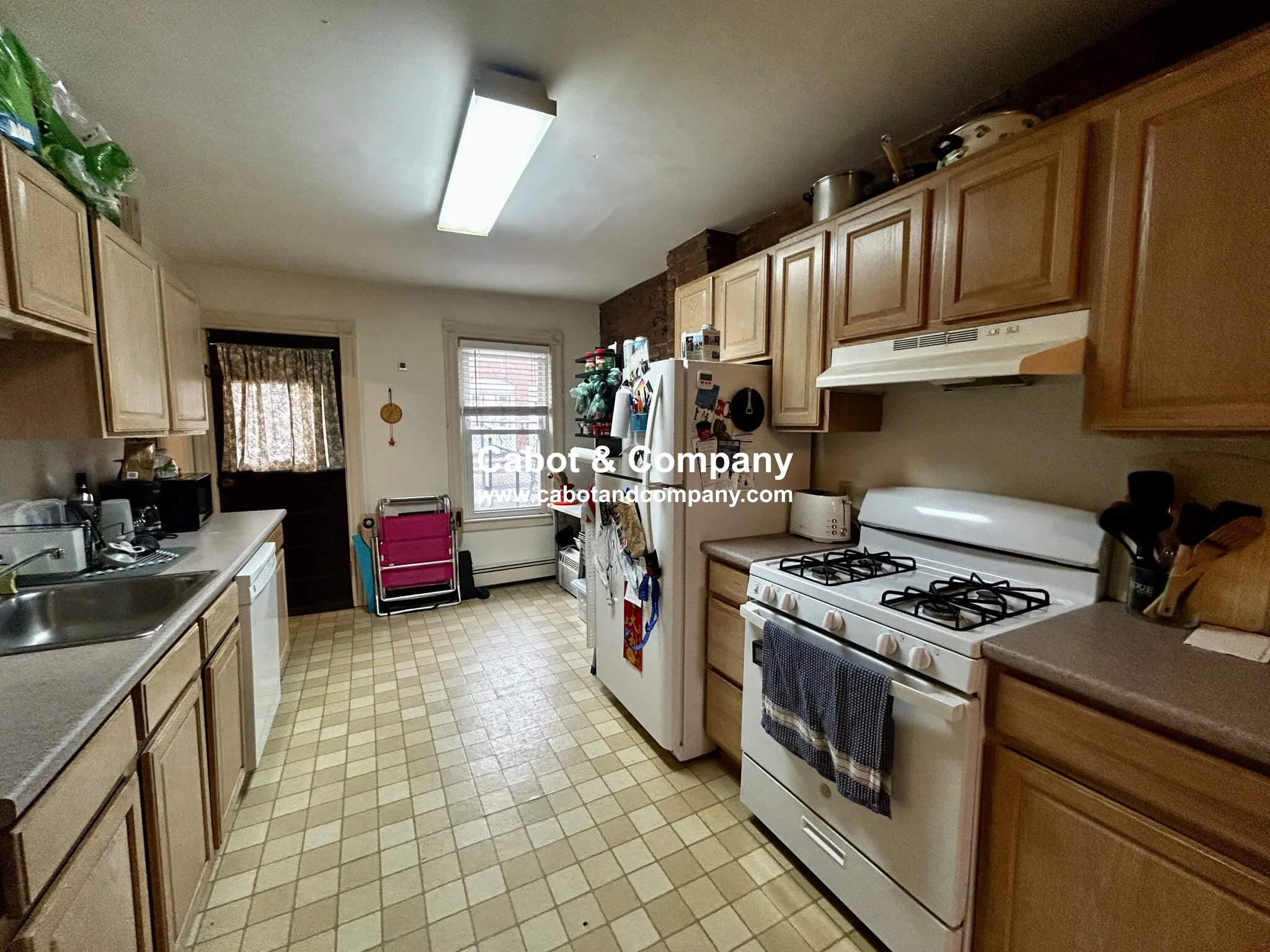 8 Mead St, Allston