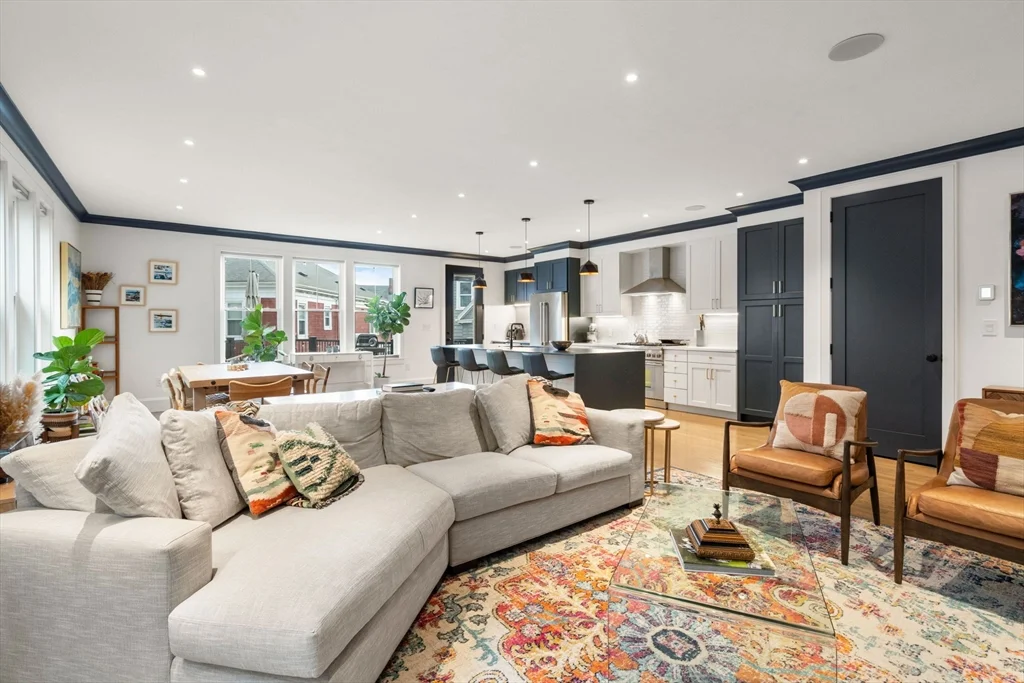 5 Caspian Way, Dorchester