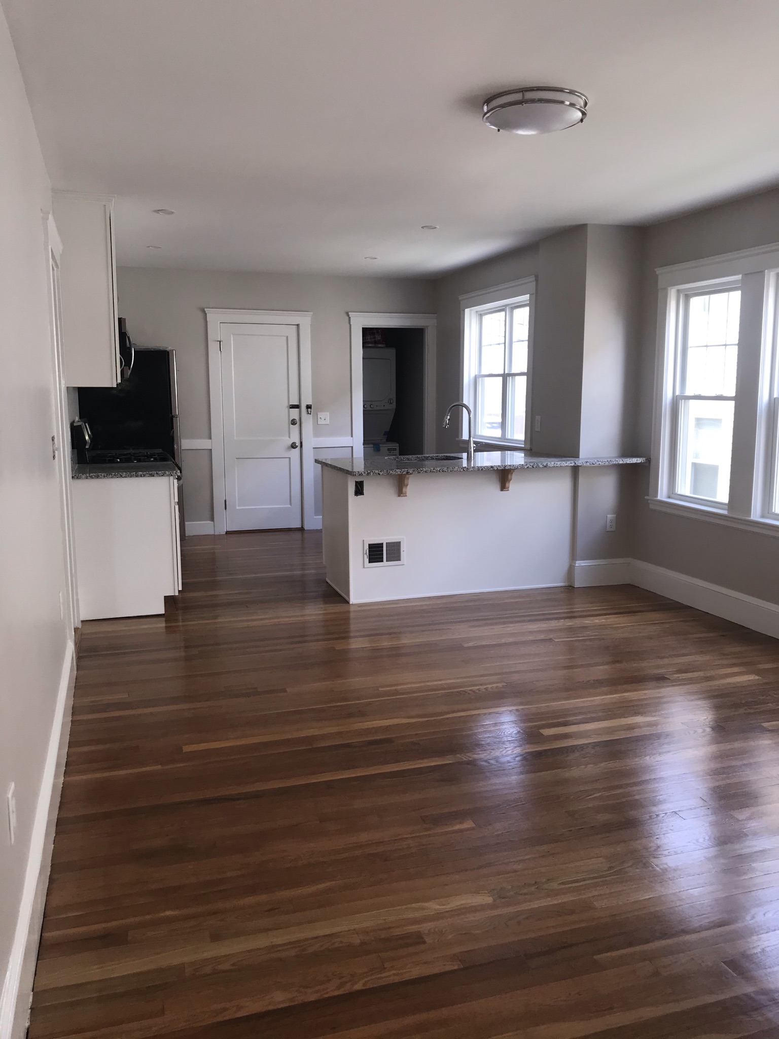 3 bed, 2 bath apartment for rent at 18 Arbroth St Unit 1, Dorchester — photo 21 of 31