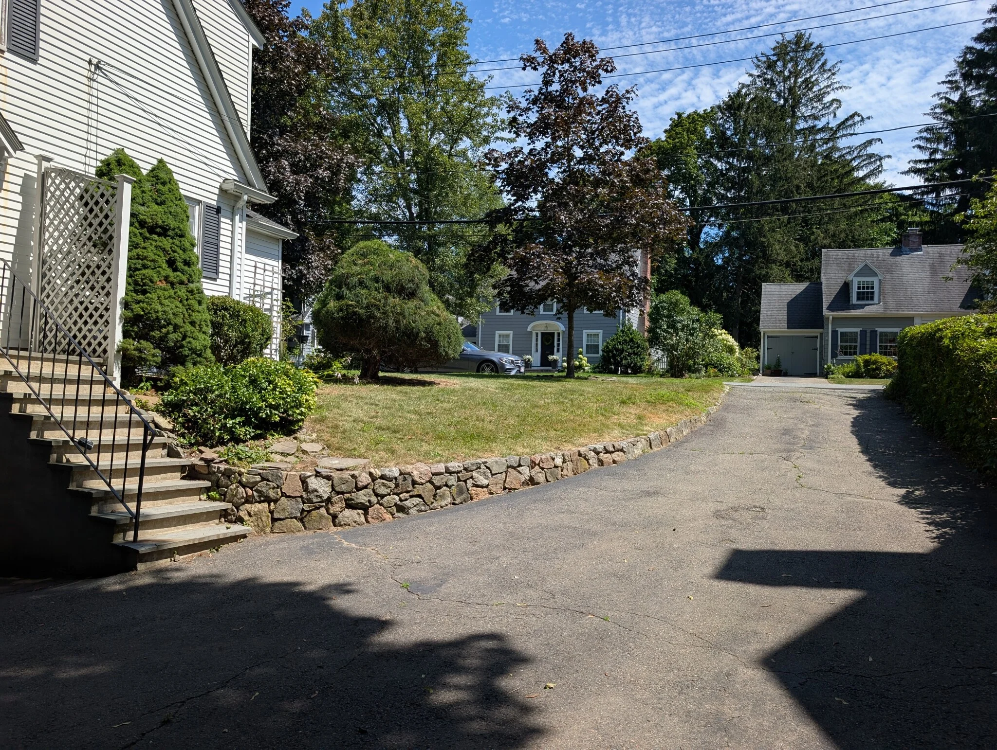 22 Cleveland Rd, Wellesley