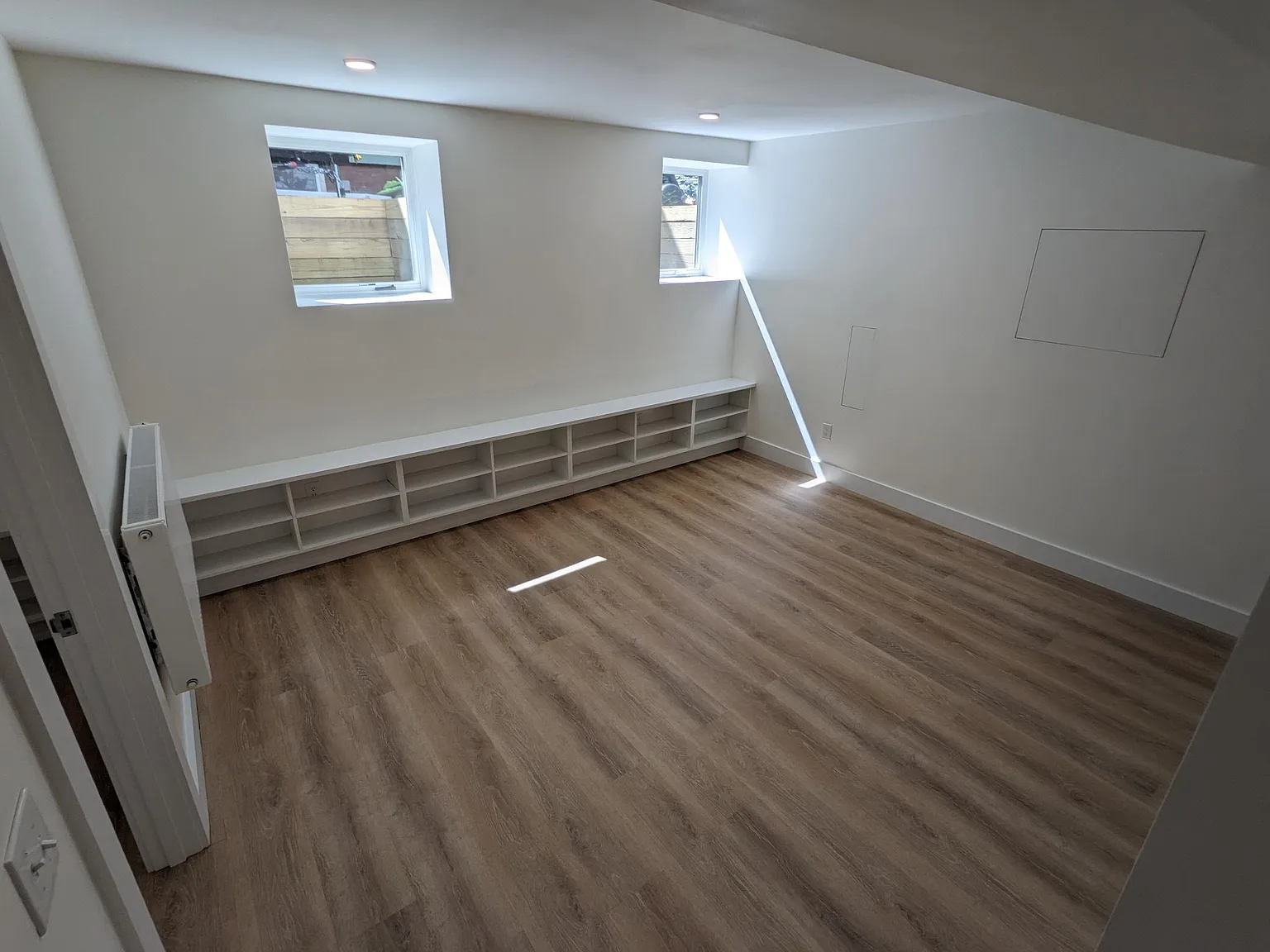 14 Myrtle Ave, Mid-Cambridge