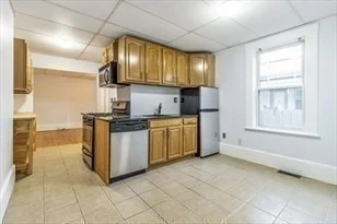 13-1R Mansfield St, Allston