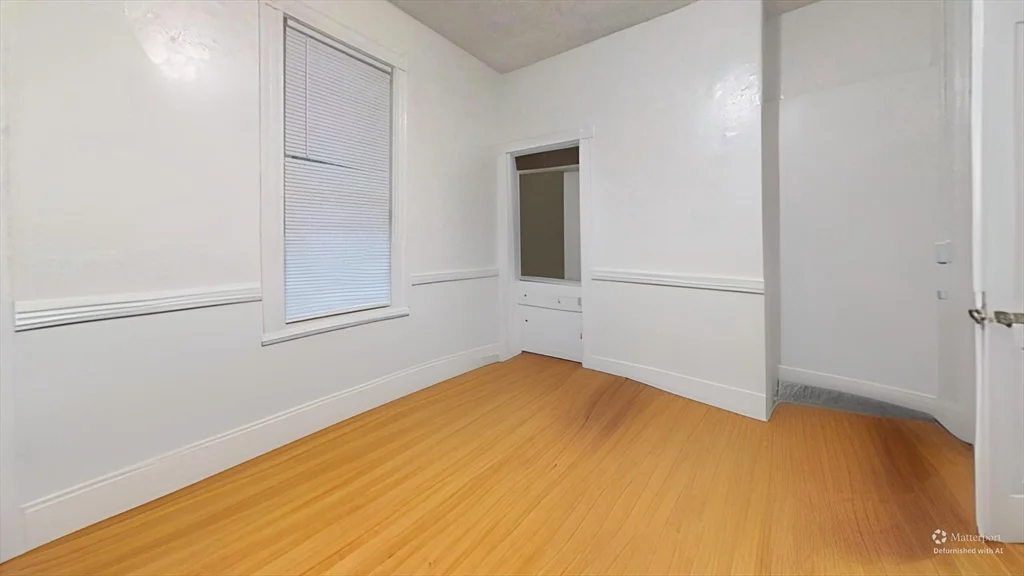 34 Cherokee, Mission Hill