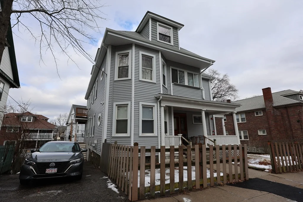 33-35 Ridgemont St, Allston