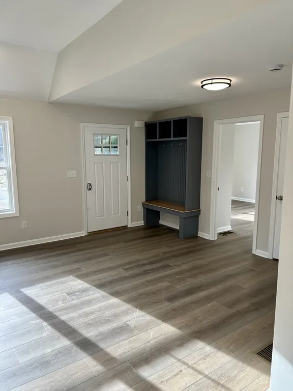 265 Dunstable Rd, Tyngsborough