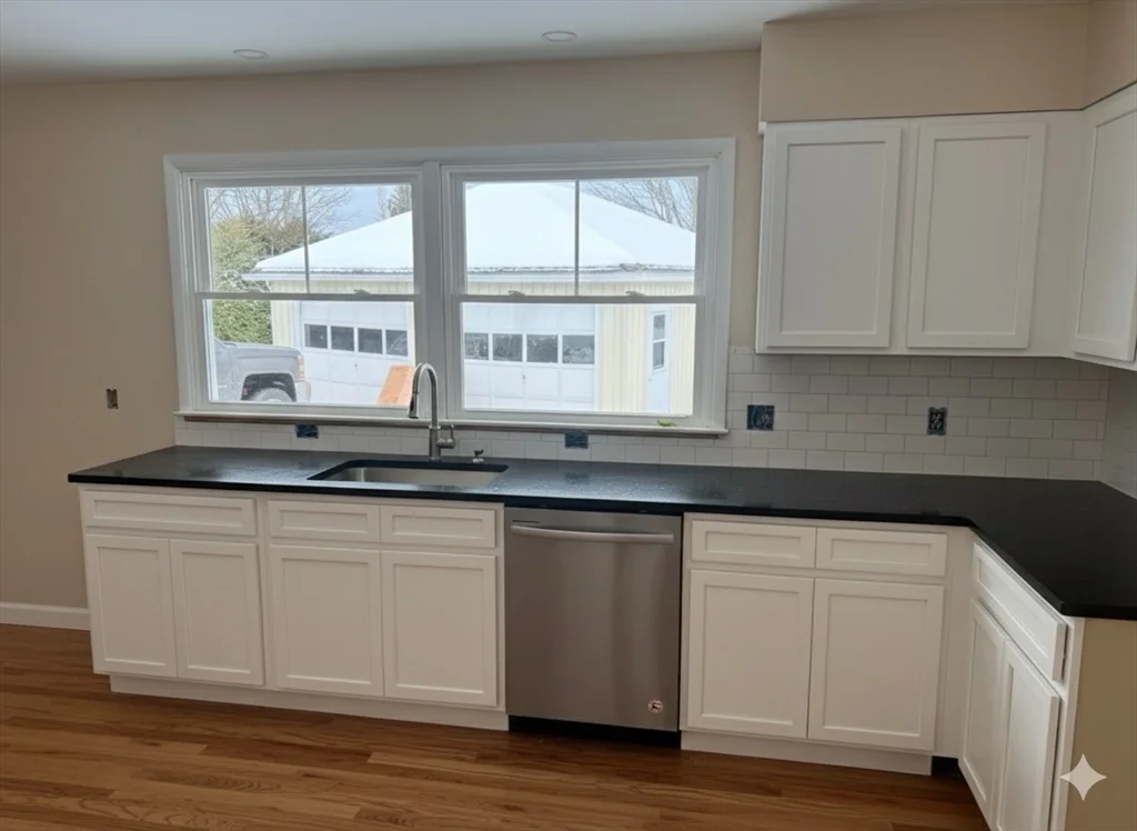 6 Highland Circle, Hadley