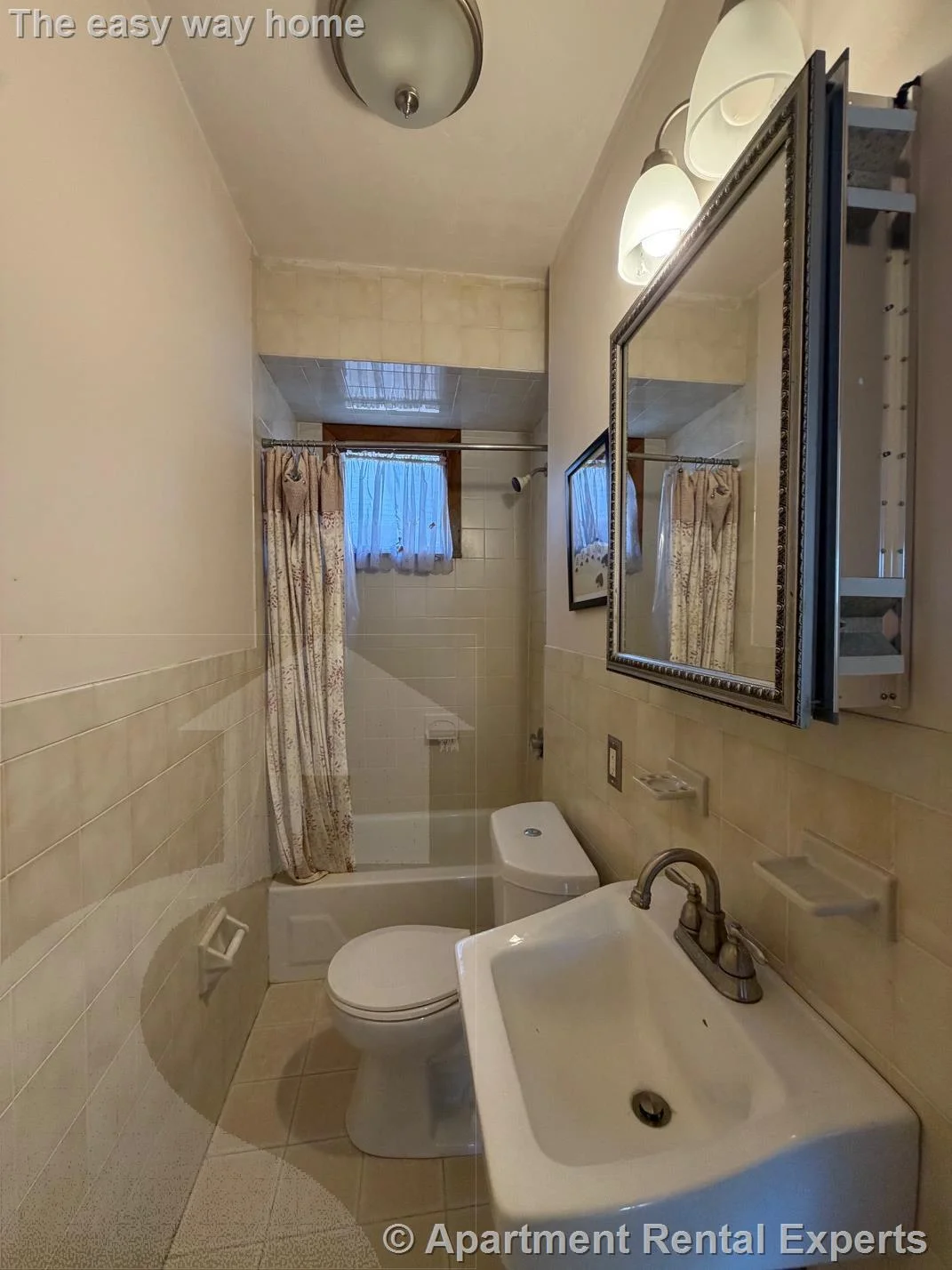 1040 Broadway, Davis Square