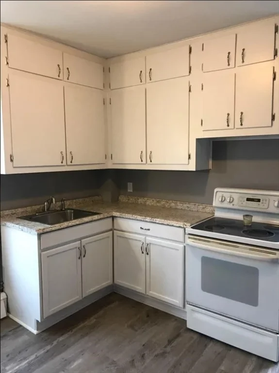 7 Broad St, North Attleboro