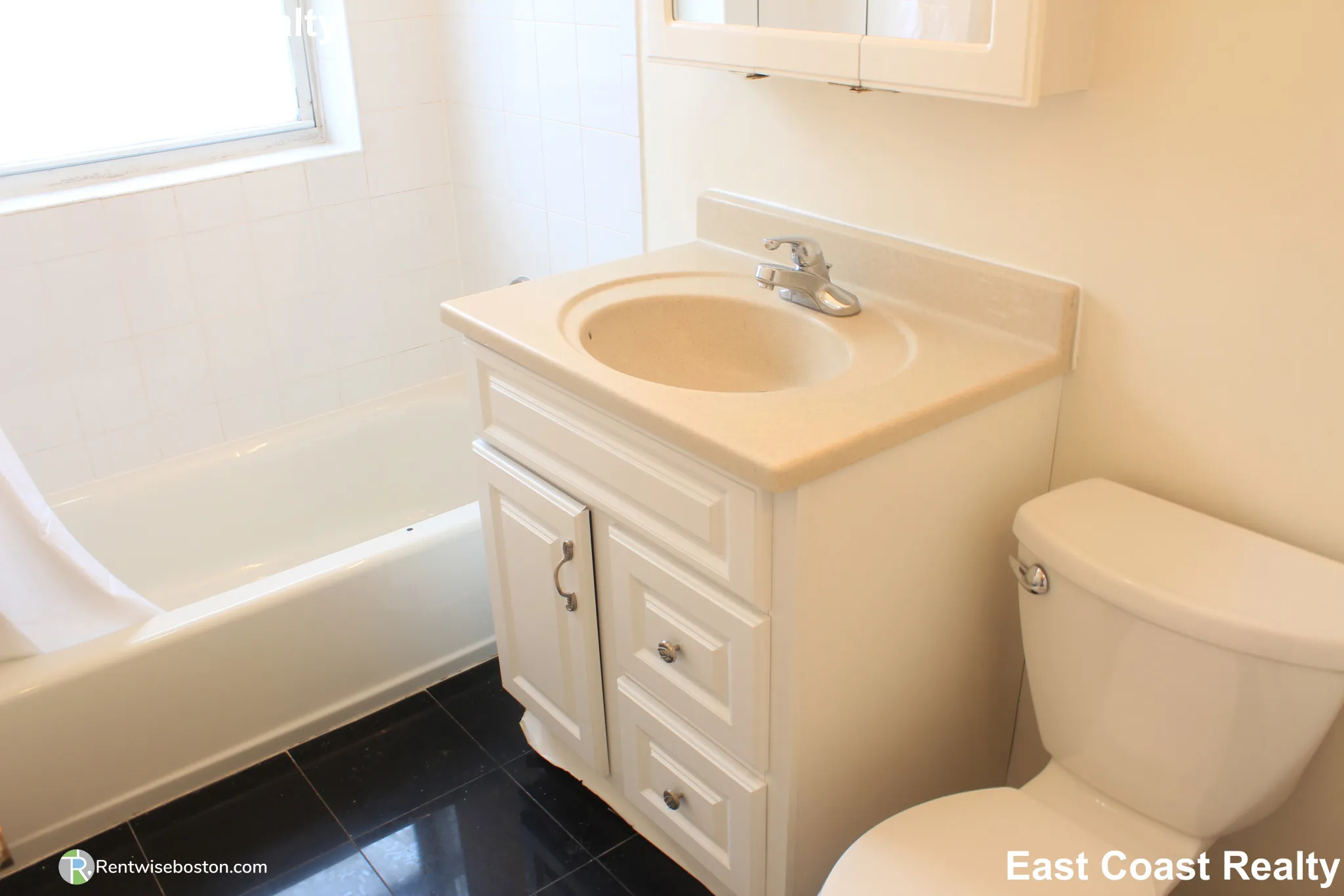 34 Gardner St, Allston