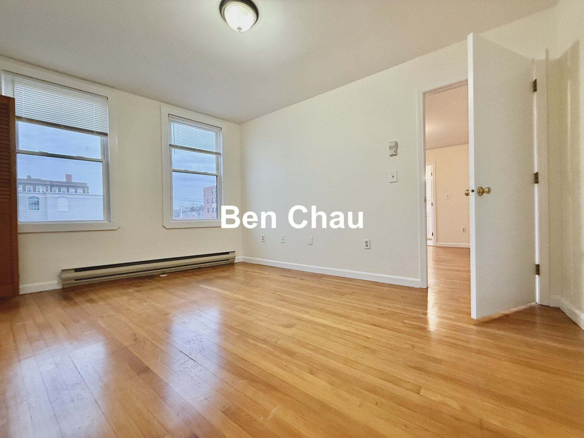 35 Davis Sq, Davis Square