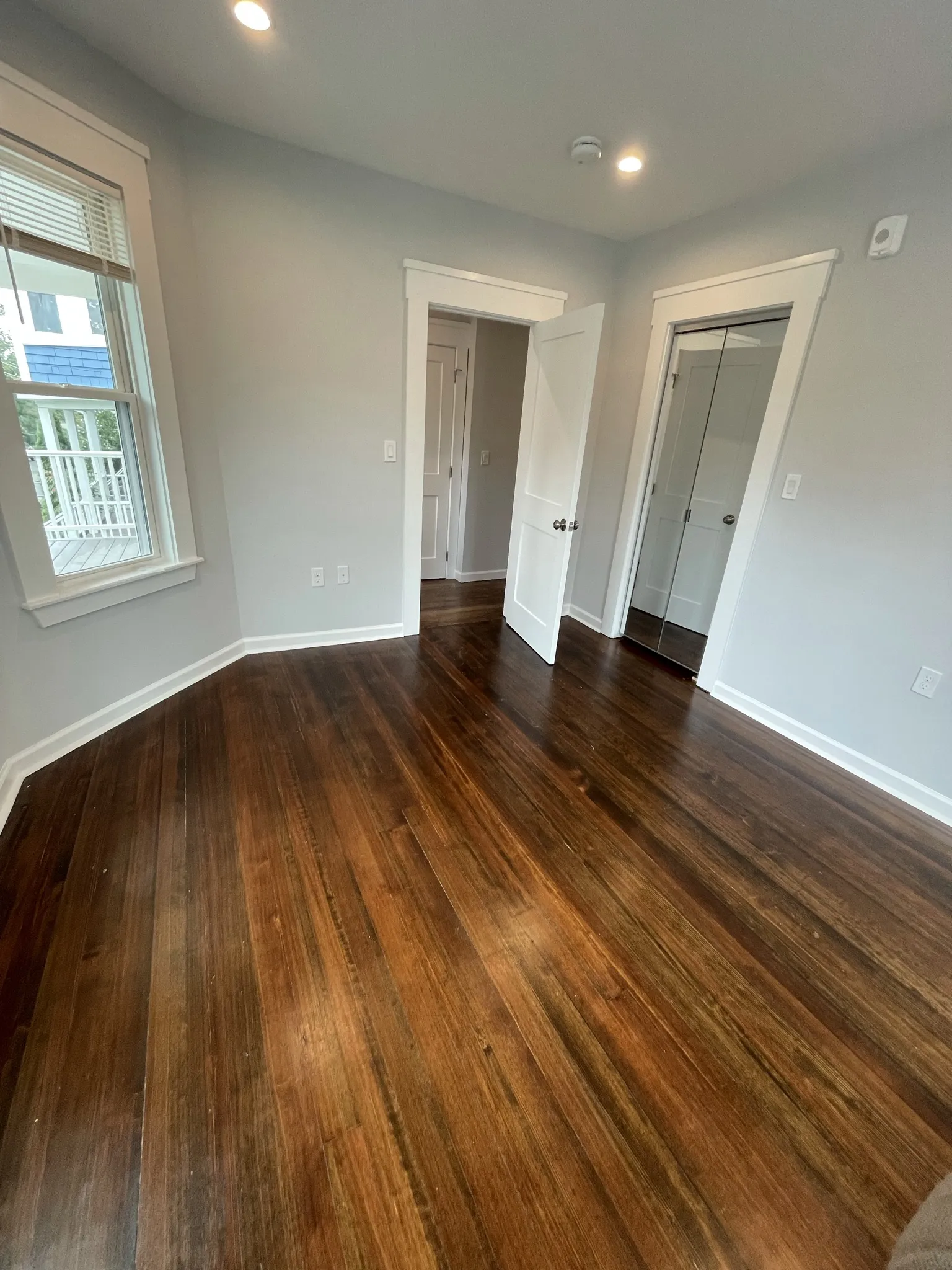 31 Raymond Ave, West Somerville