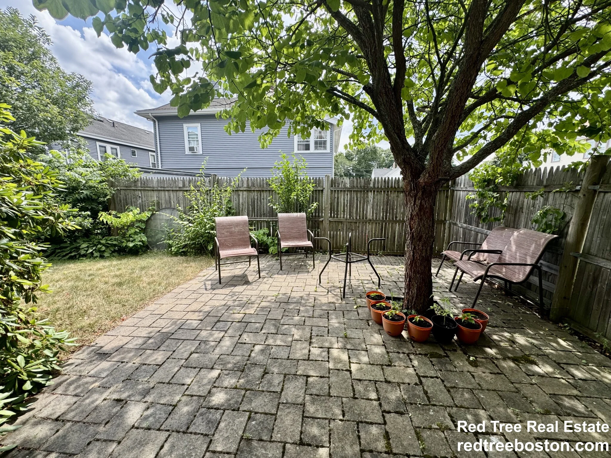 108 Redlands Rd, West Roxbury