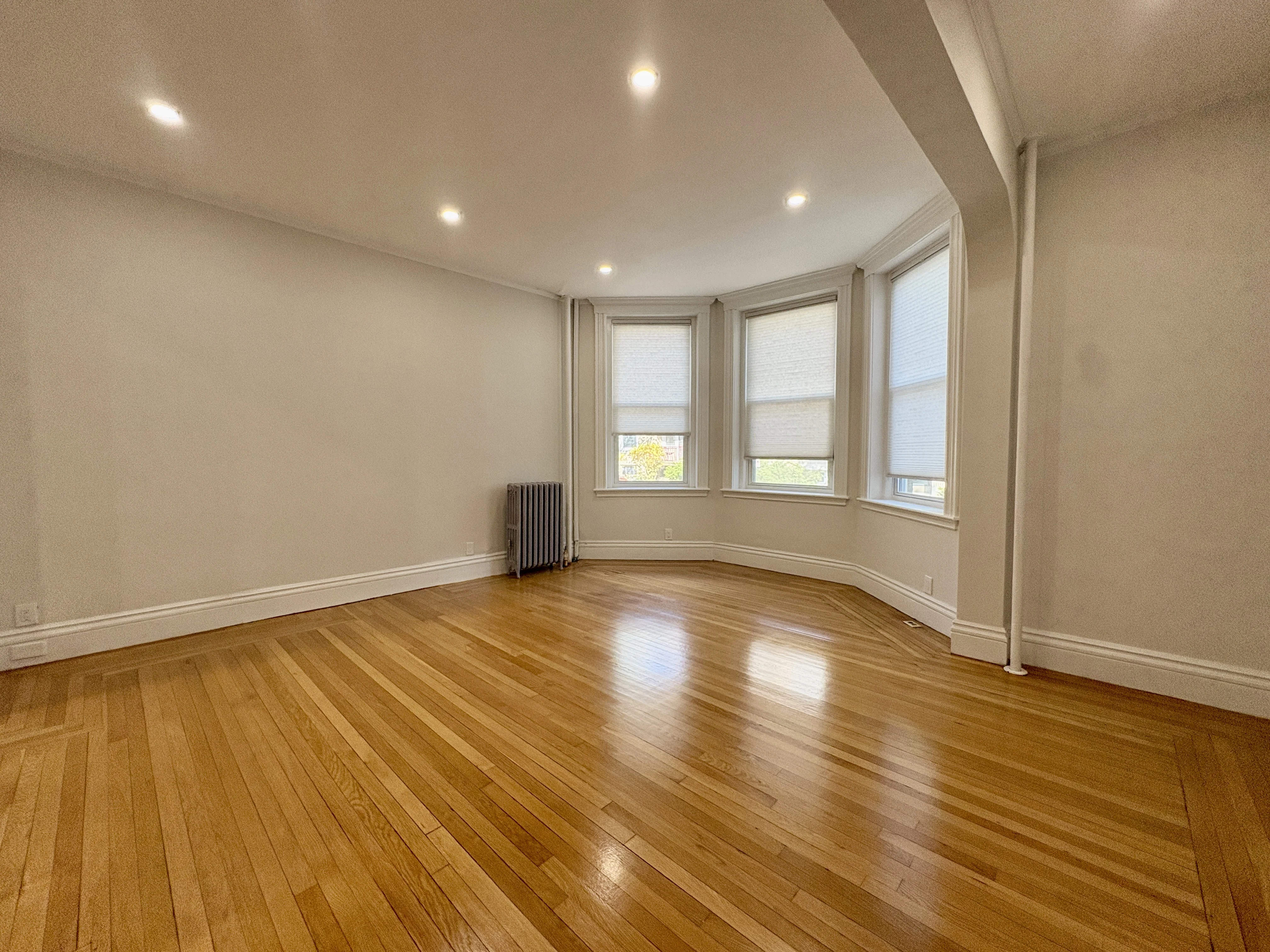 90 Fuller St, Coolidge Corner