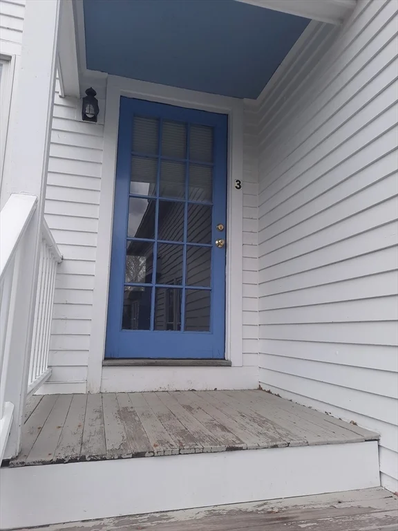 715 Main, Hanover