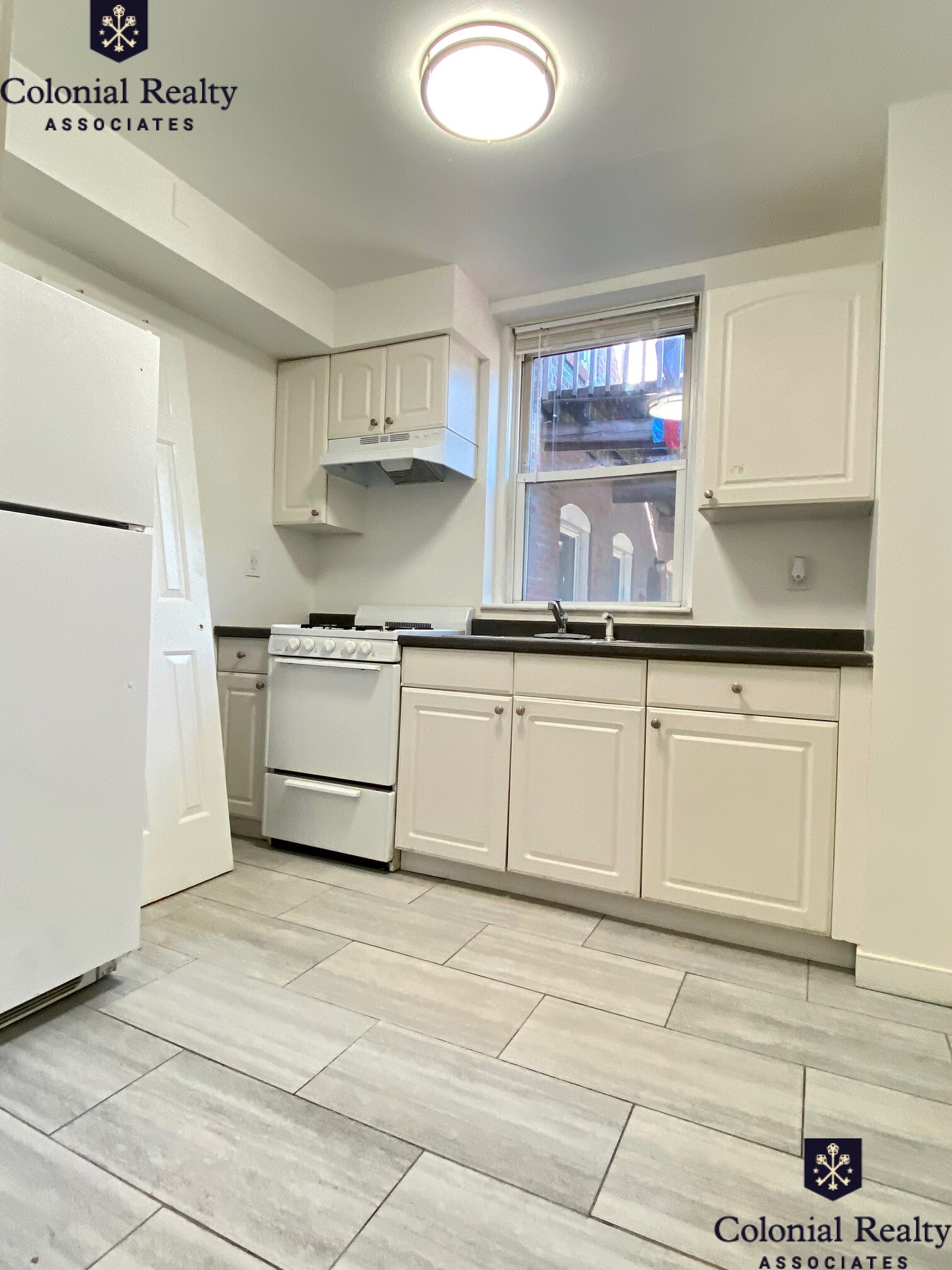 77 Brighton Ave, Allston