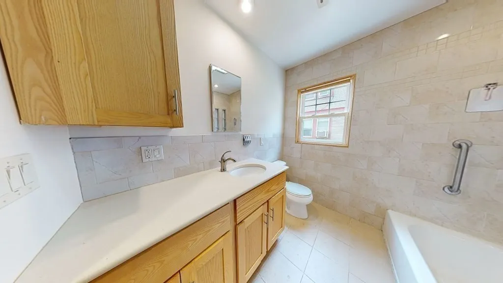 10 Oconnell Rd, Dorchester