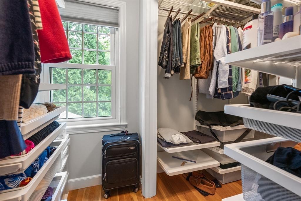 26 Cedar Hill Rd, Dover