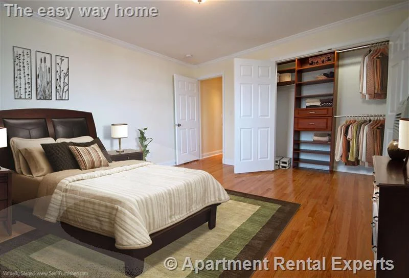 60 Brattle St, Harvard Square