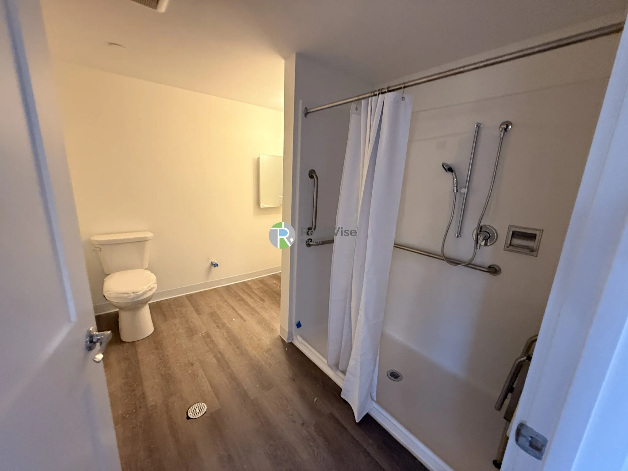 1741 Washington St, Braintree