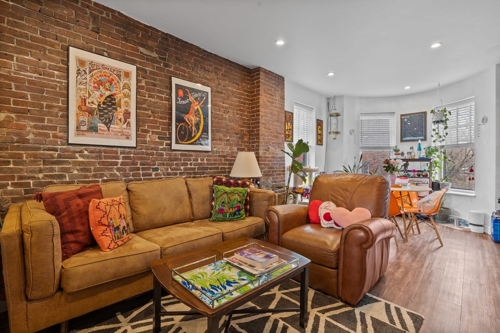 103 Broadway, Chelsea