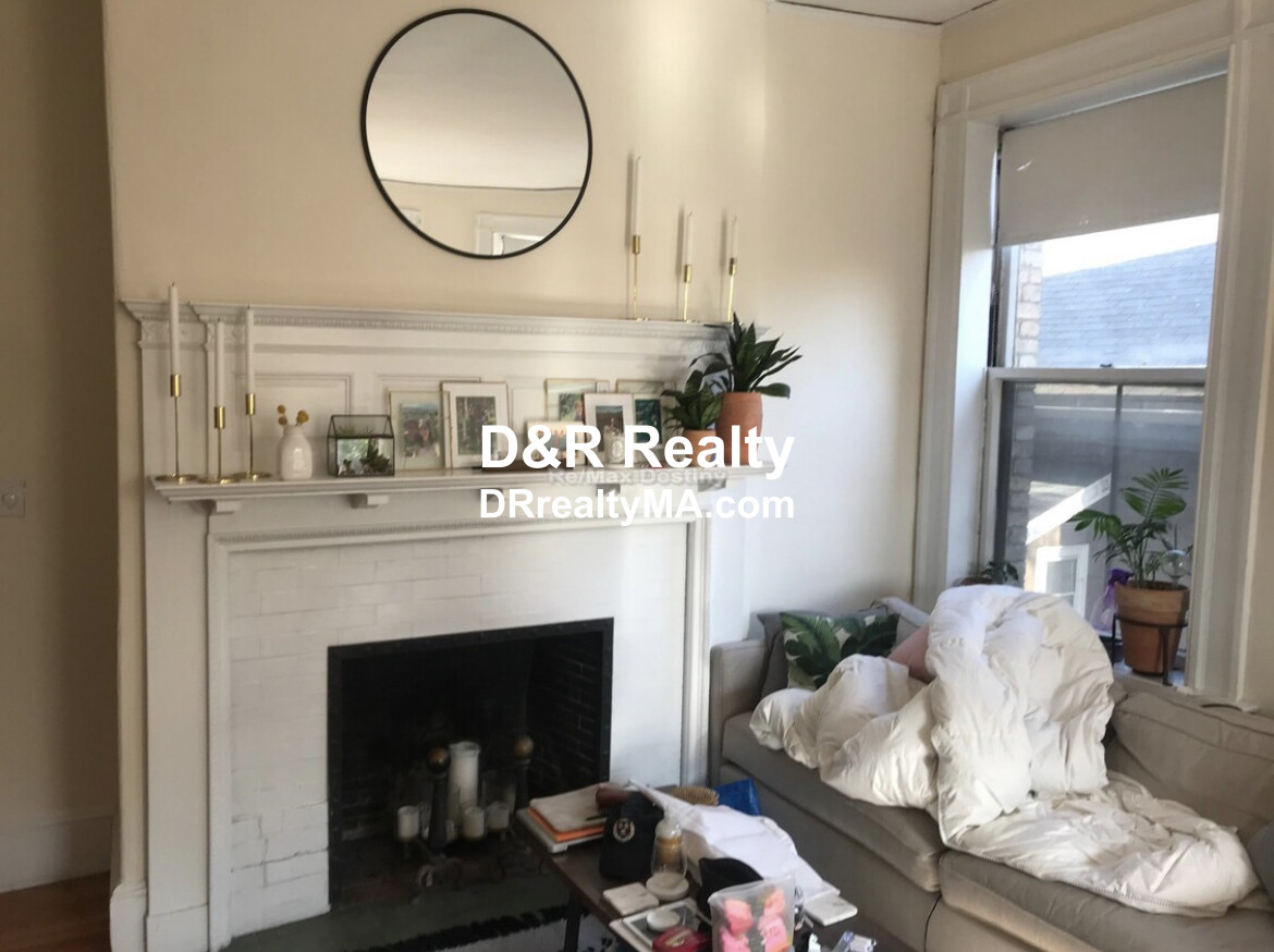 2 Ware St, Mid-Cambridge