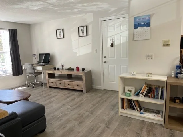 10 Walden Dr, Natick