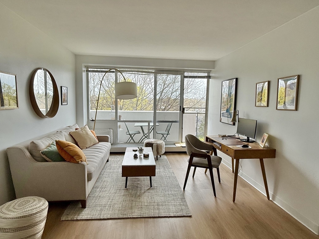 29 Concord Ave, Harvard Square