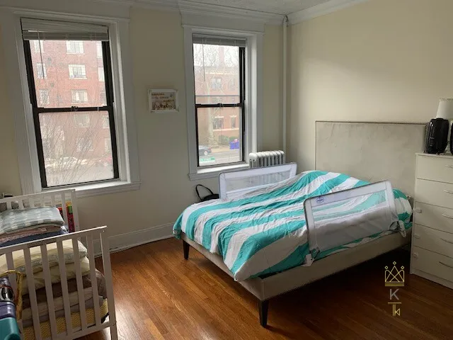 1957 Commonwealth Ave, Brighton