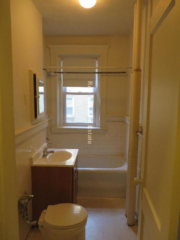 1171 Boylston St, Fenway