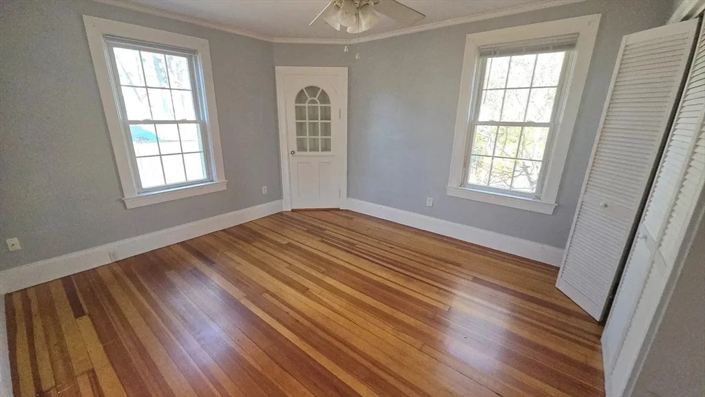 9 Kenilworth St, Shawsheen Village