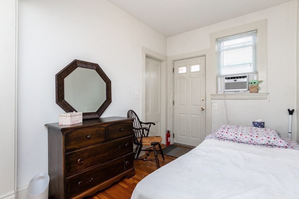 101 Central Ave, Newtonville