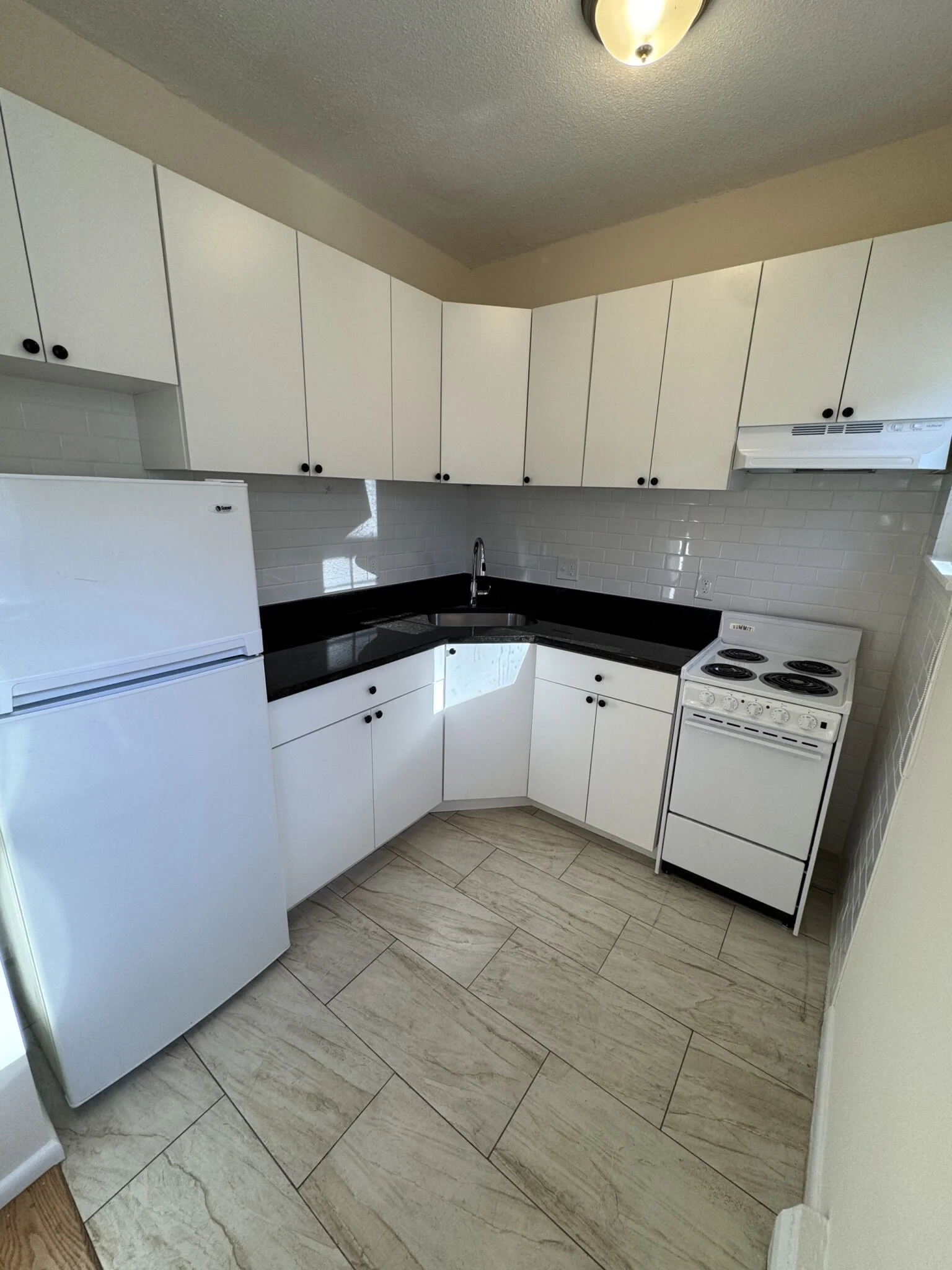 2018 Commonwealth Ave, Brighton