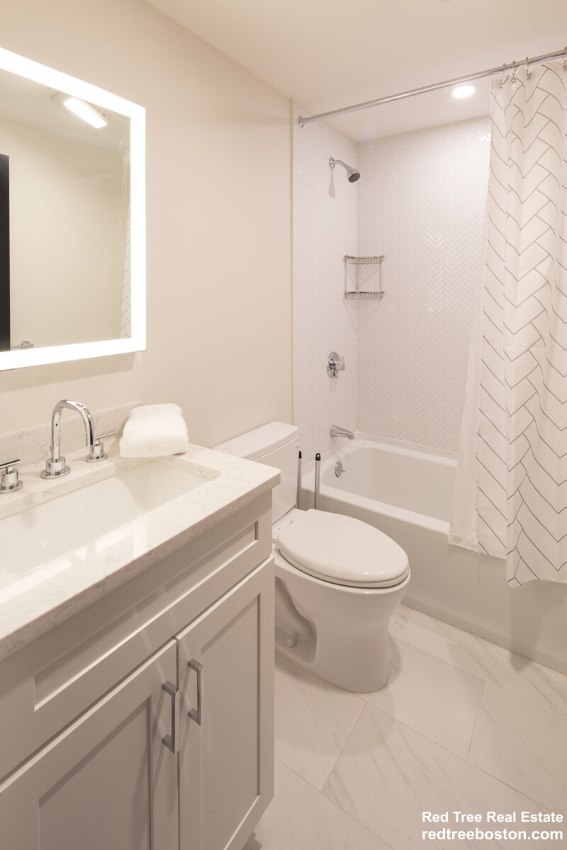 92 Brown St, South Side