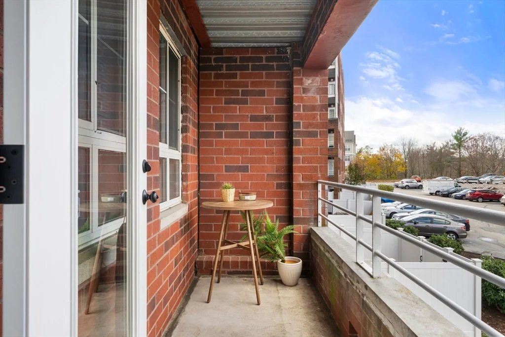 160 Burkhall St, Weymouth
