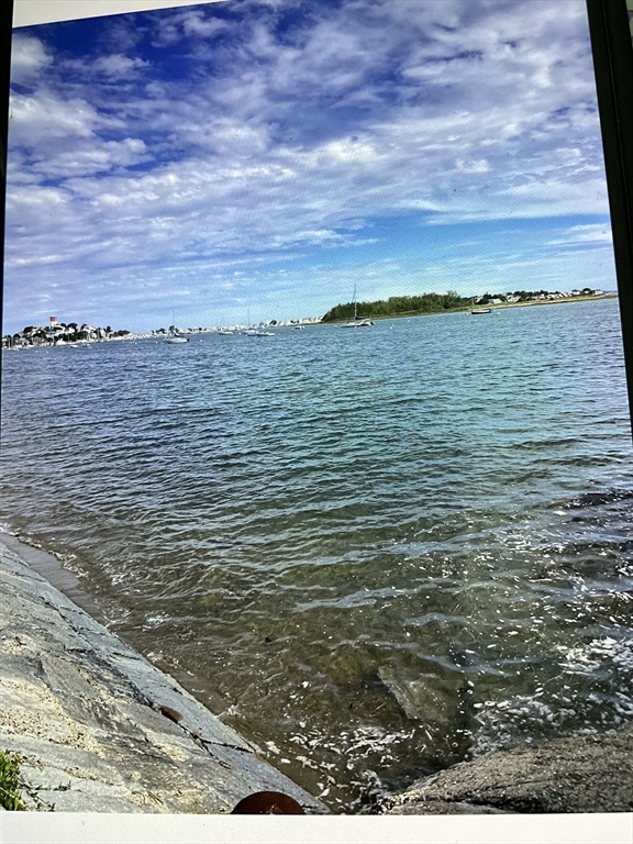 81 Sunnyside Ave, Winthrop