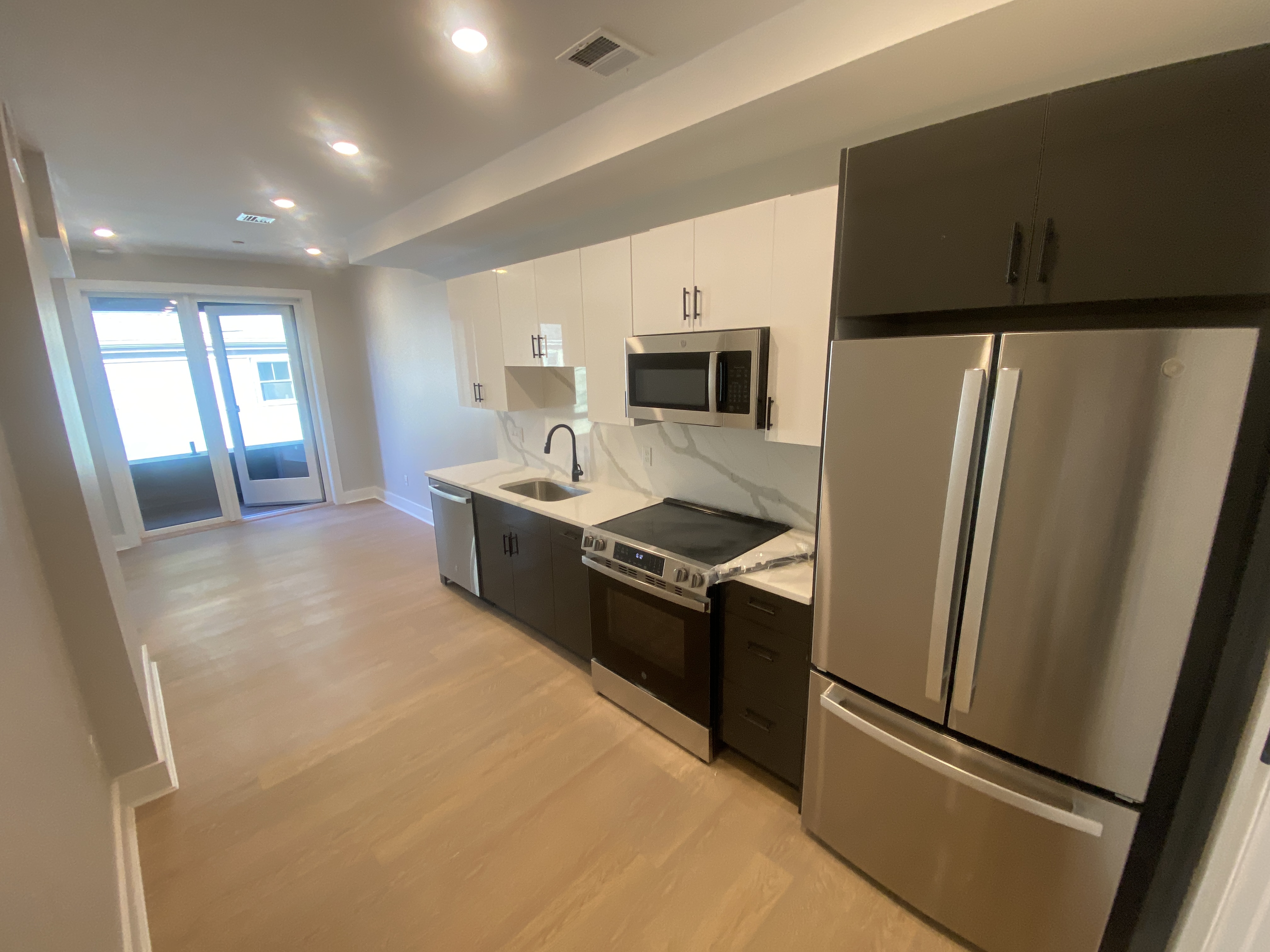 379 Somerville Ave, Prospect Hill