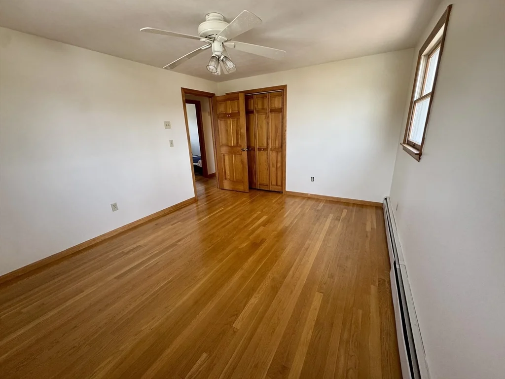 15 Curlew St, West Roxbury