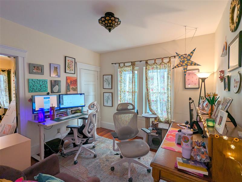 69 Prichard Ave, Powder House Square