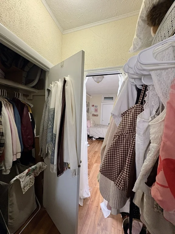 914 Beacon St, Fenway