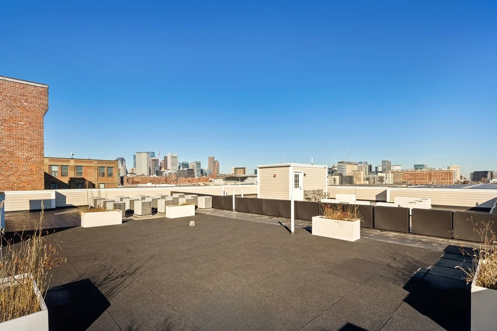 340 W 2nd St, South Boston