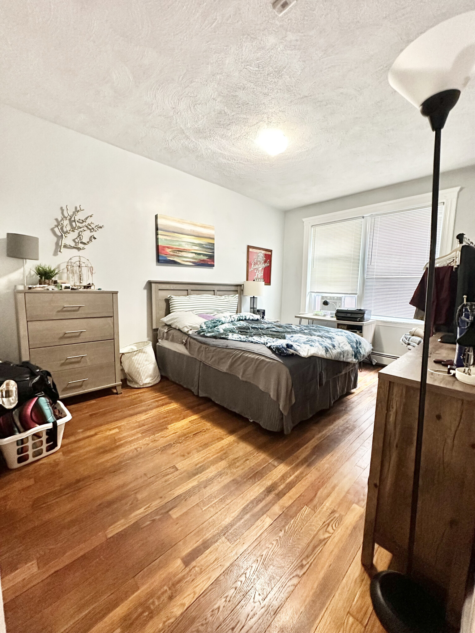 1 split bed, 1 bath apartment for rent at 21 Sutherland Rd Unit 8', Brighton — photo 1 of 4